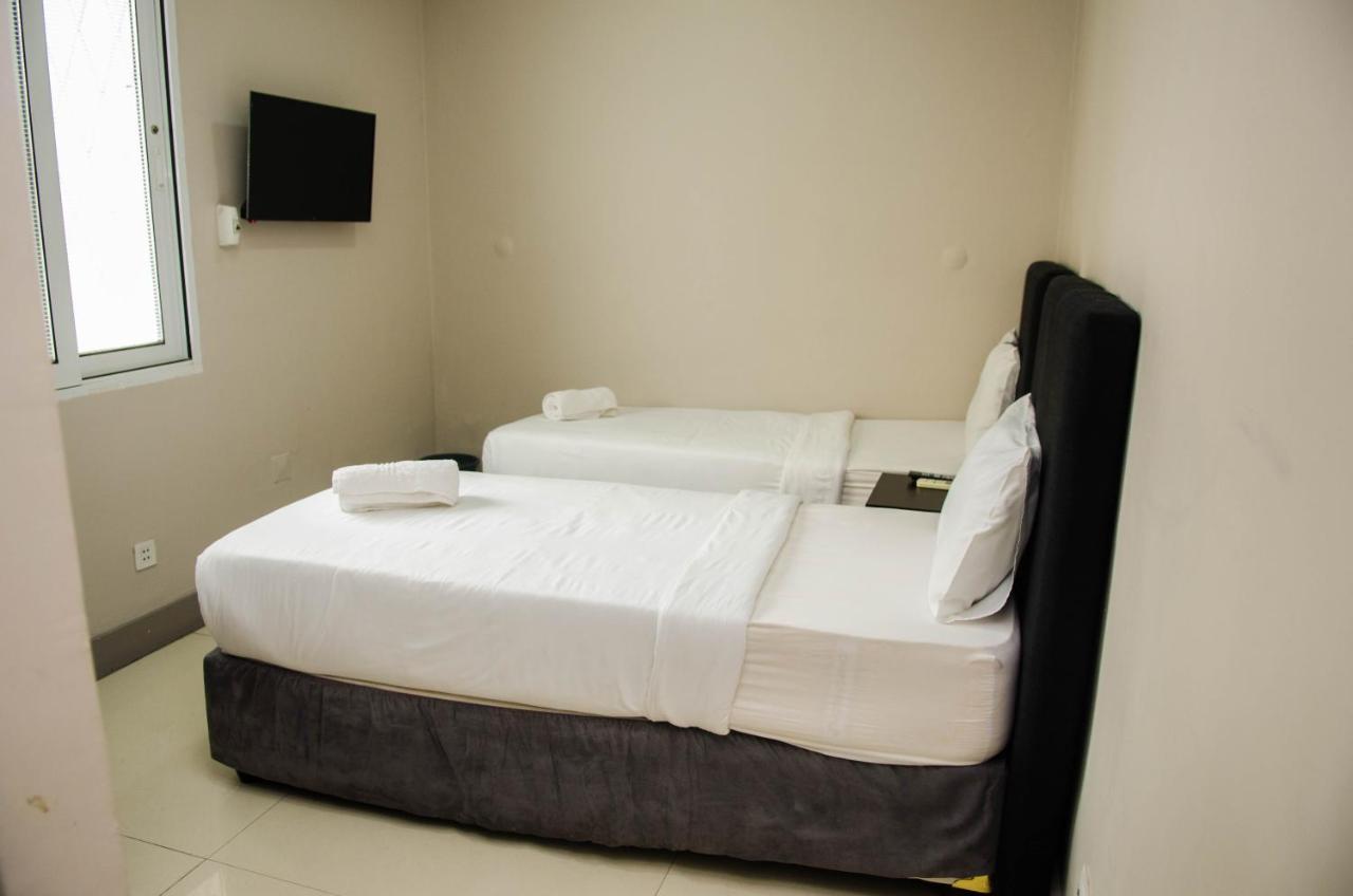 Residencial Horizonte 2 Hotel Maputo Buitenkant foto